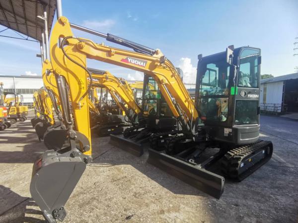 Мини-экскаватор Yuchai  YC25-8